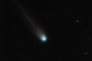 C2025 A6 Lemmon and NGC5033 2025-10-17